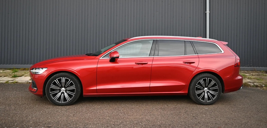 Volvo V60 cena 106000 przebieg: 154130, rok produkcji 2020 z Świdnik małe 742